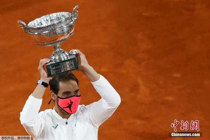 2020年法网男单决赛纳达尔成功卫冕（资料图）