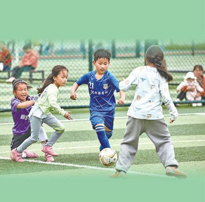 建好用好群众身边的体育设施