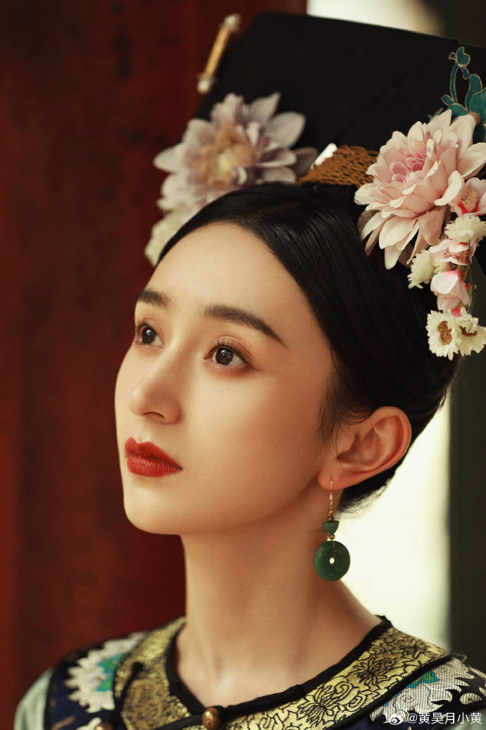 鬼马少女黄昊月惊艳诠释柳琳,国产剧女性革命新面孔出现