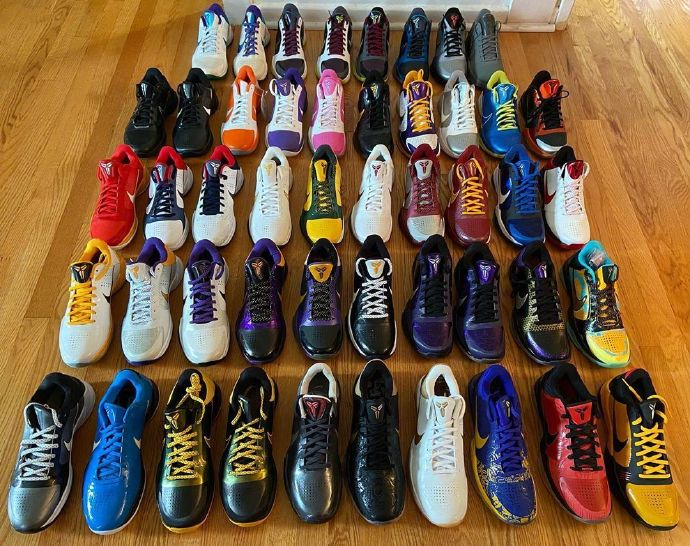 来自国外收藏家hyperdunks24的科比球鞋收藏