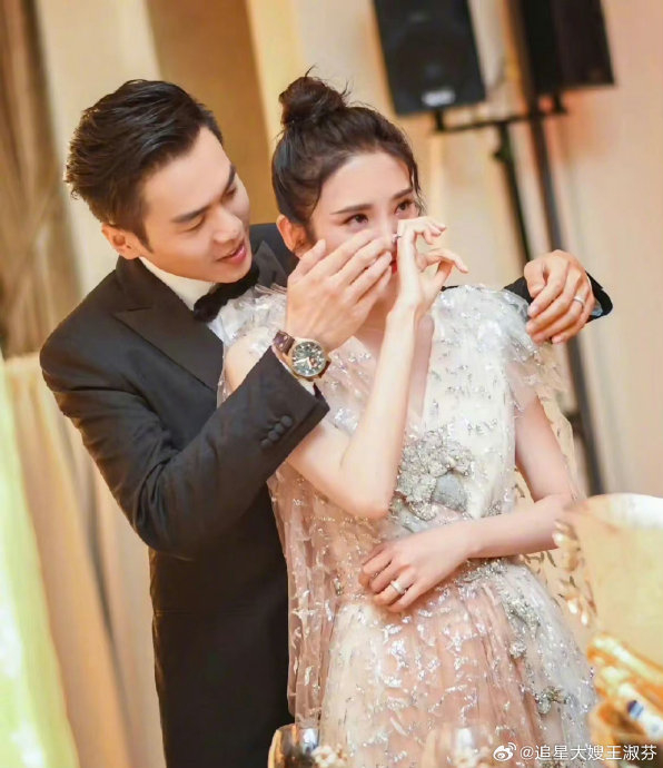 今天的第一口狗粮是张若昀唐艺昕给的