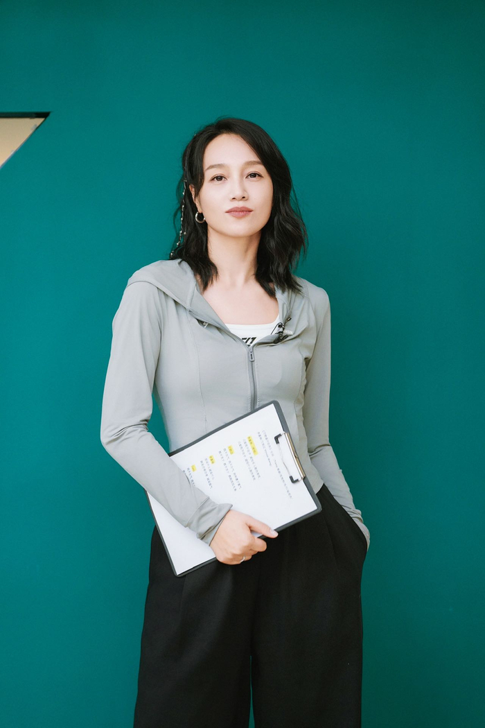 参加《乘风2024》，也让朱丹重燃对主持工作最初的欲望。  受访者供图