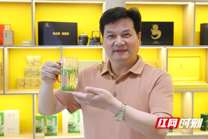 乡村追梦人 | 罗宇:回报桑梓,让集体茶厂逆袭为"茶叶王国"