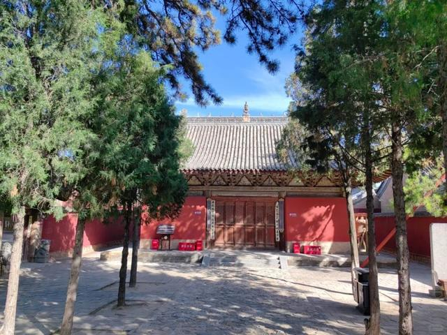 繁峙·公主寺02唐代殿堂式木结构建筑并使之成为我国