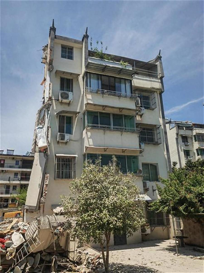 安徽铜陵居民楼坍塌遇难者3年前曾反映问题,称房子都快成危房