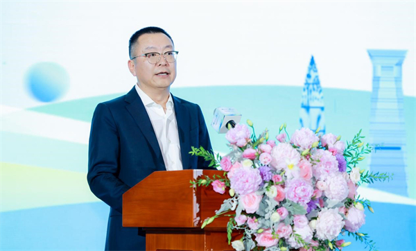 大会主题为"向新创未来·提质谱新篇",由深圳市电子商会和深圳市