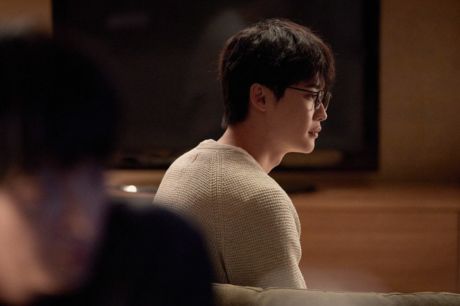 李钟硕特别出演电影《设计者》 曝与姜栋元同框照