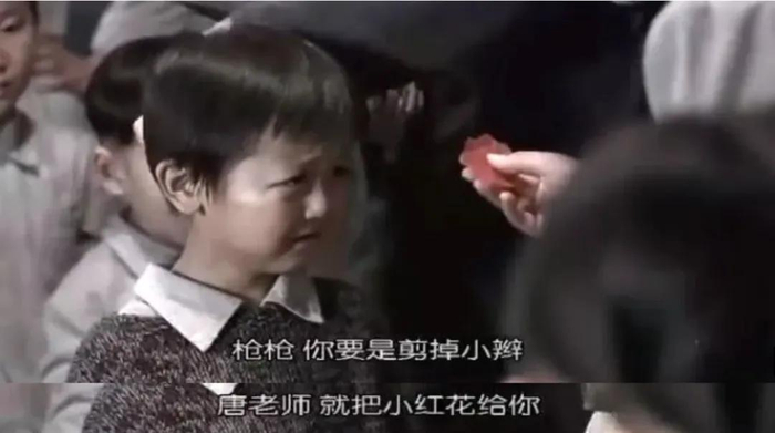 在高二的一个晚上,看到老了很多的父母,望着他们脸上无助的表情