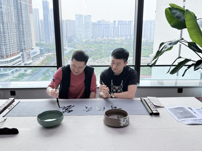 倾听企业心声 共促商会发展|商会|罗毅|四川省_新浪新闻