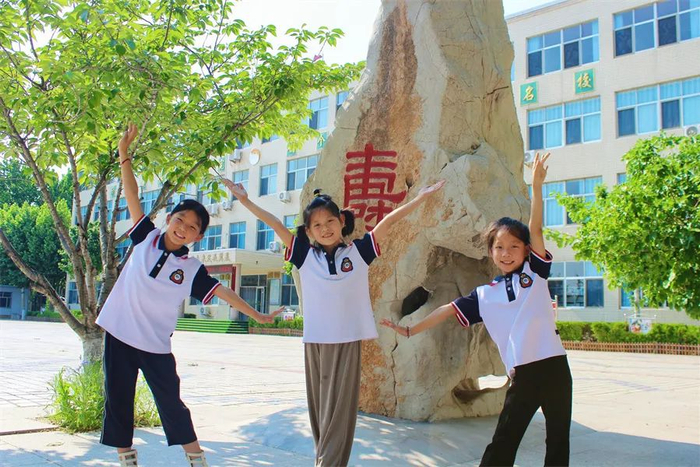 寿光市文家街道逢源联办小学▲高密市崇实小学▲昌邑市实验中学隔属