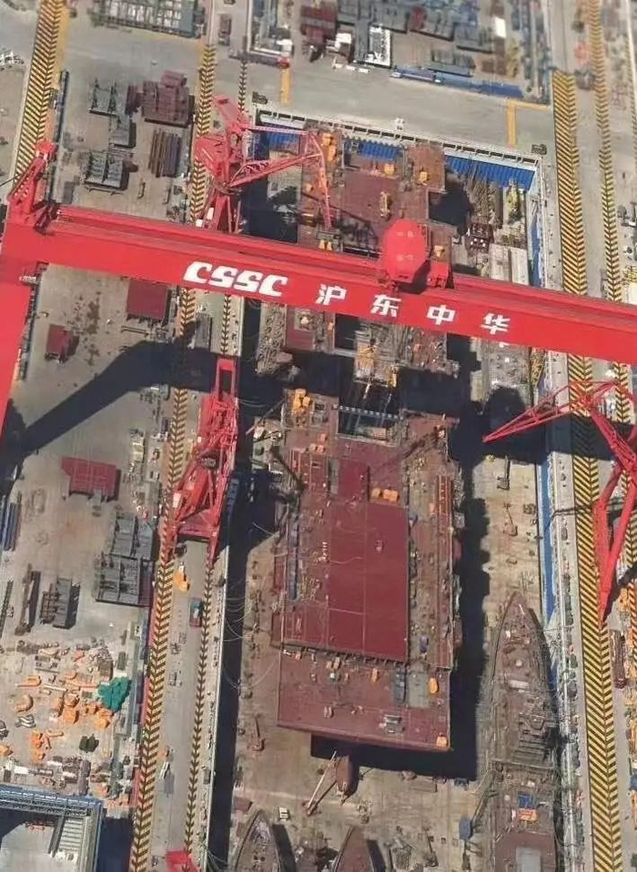 互联网上流传的新型舰艇照片 图片来源：社交媒体