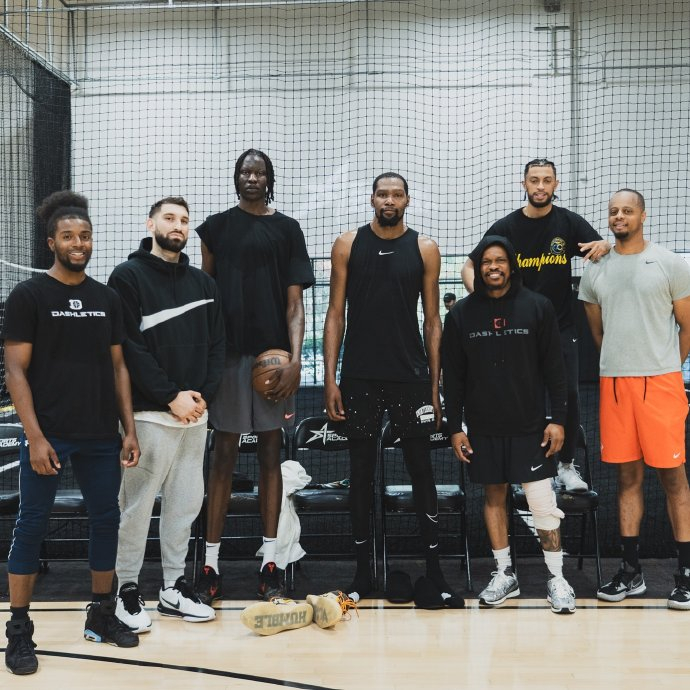 波尔跟着你杜一起训练 留太阳应该稳了