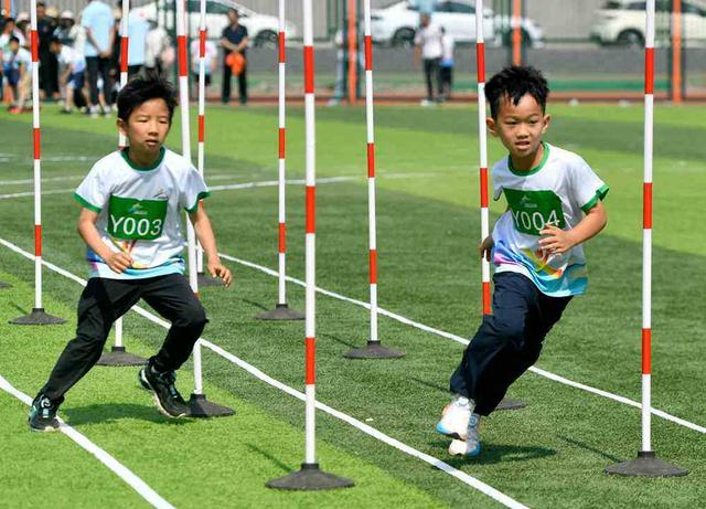 图集|2024郑州首届少儿趣味运动会开赛