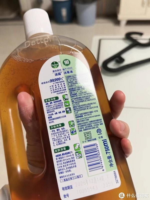 洗澡添加,盆浴时在水中加入三瓶盖,然后如常规洗浴.