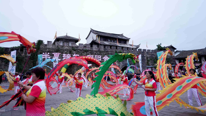 四川会理端午药市开市|端午节_新浪新闻