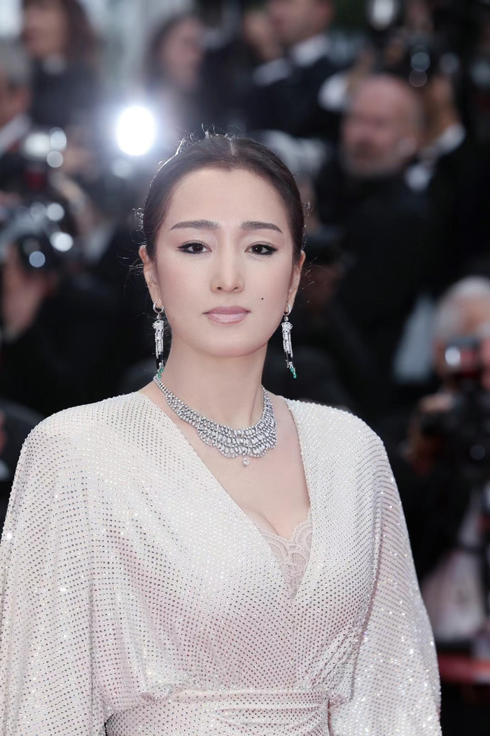 巩俐再度夺冠:稀有作品铸就经典角色