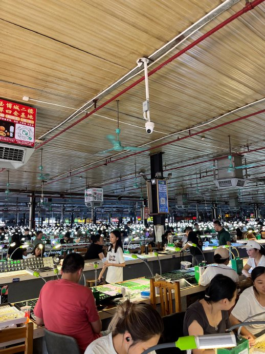 下午去了天光墟,四会最大的翡翠小件市场