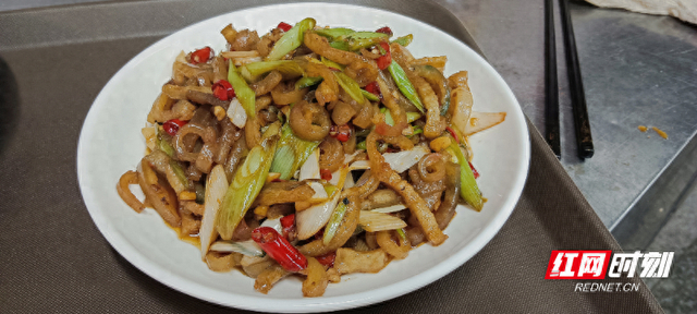 沙洲日记 | 百味沙洲之爆炒猪皮