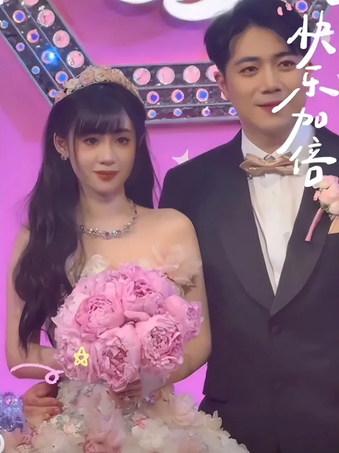 特步小公主大婚,豪门联姻已成主流?|丁佳敏|周力源|丁水波|特步集团|丁利智_新浪新闻