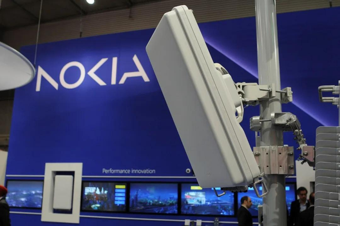至于不再从事手机业务的“真·诺基亚”，摇身一变成为了网络通信设备制造商。（图/视觉中国）