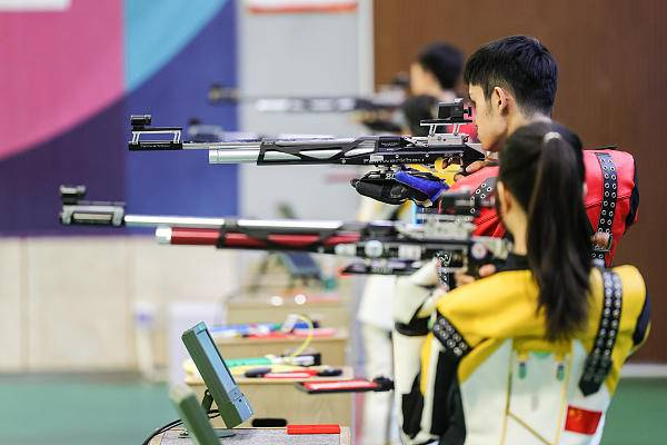 中国射击有实力拿下巴黎首金,这批"00后"很强|射击|奥运|中国射击队