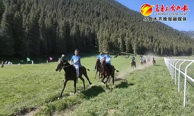 　　 在西白杨沟景区，刁羊比赛现场。受访者供图