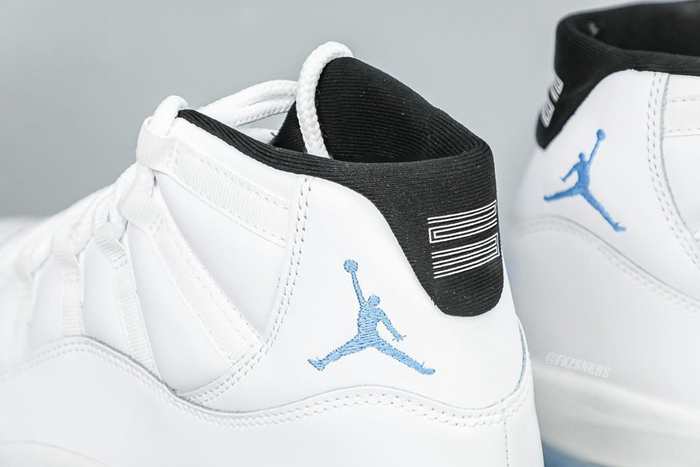 传奇蓝 aj11 最新实物来了!
