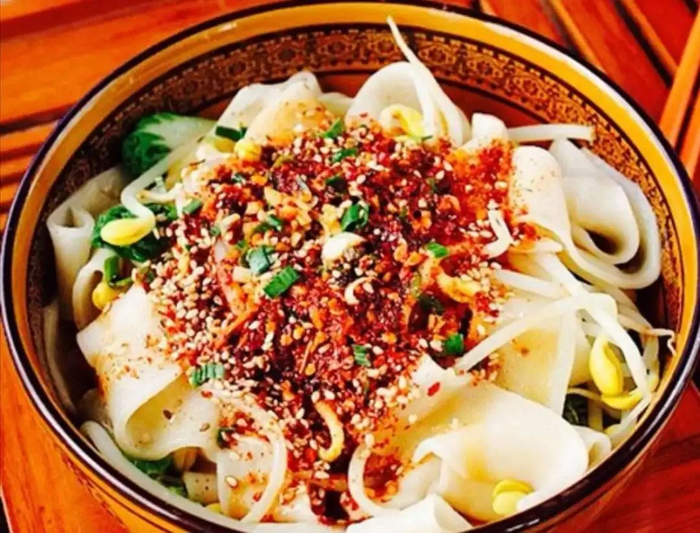 为什么油泼面可以走出陕西,在全国.