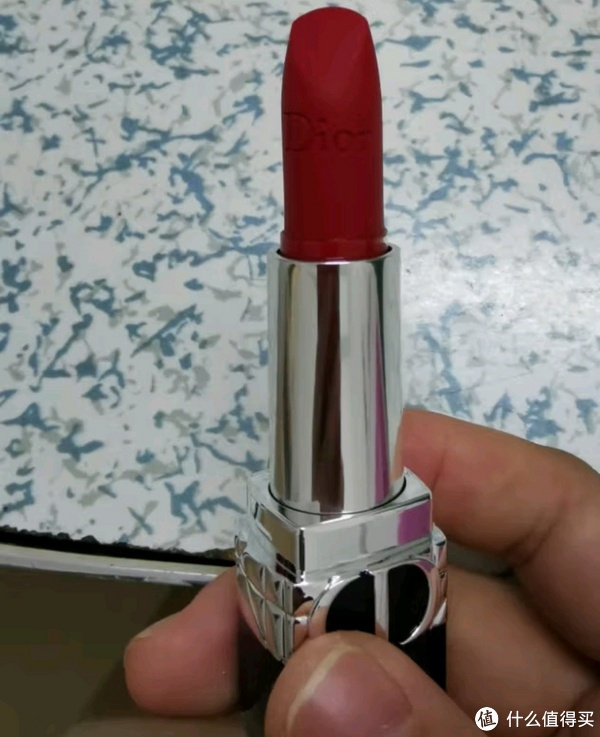 迪奥999:红唇诱惑,经典再现