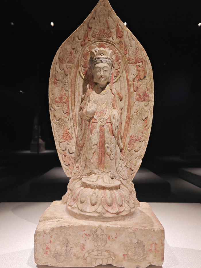 争写天上之姿,竞摹山中之影:东魏北齐邺城地区造像|观展