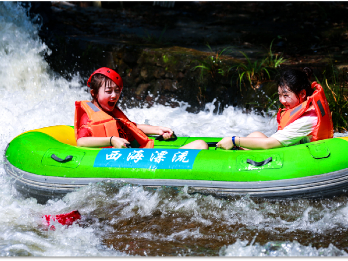 导航:05长墅源峡谷漂流长墅源峡谷原是一条千年古河道.