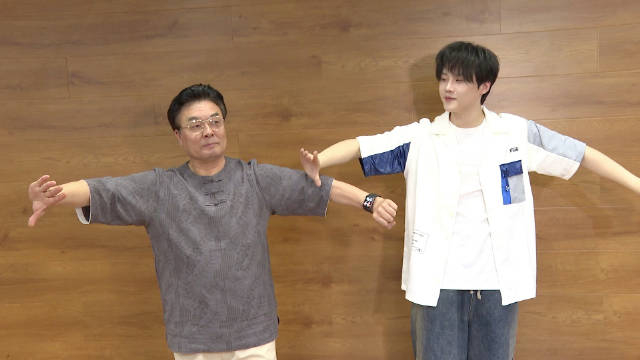 2018年底,高杨在《声入人心》中大放异彩