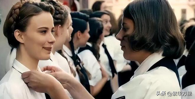 德国的红灯区,完全合法化,性工作者,为何超过了40万人?