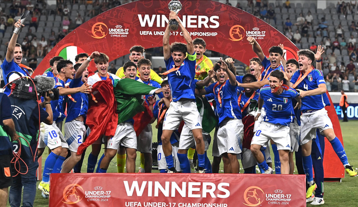 意大利扬眉吐气!短短3年,连夺国家队 国青队 国少队欧洲杯冠军