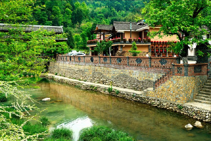 水映月坝广元的月坝