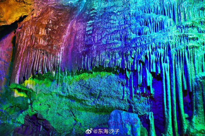 网友@东海沙子 投稿:山东地下大峡谷位于临沂市沂水县城西南龙岗山下