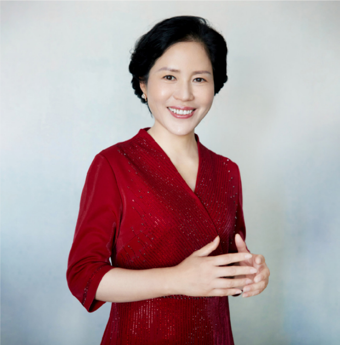 "丽红·金色童年"创始人 张丽红