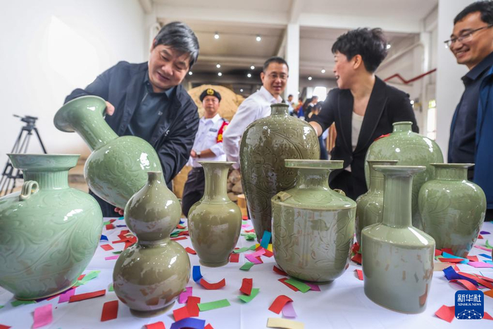 浙江慈溪:延续千年的龙窑青瓷烧制技艺