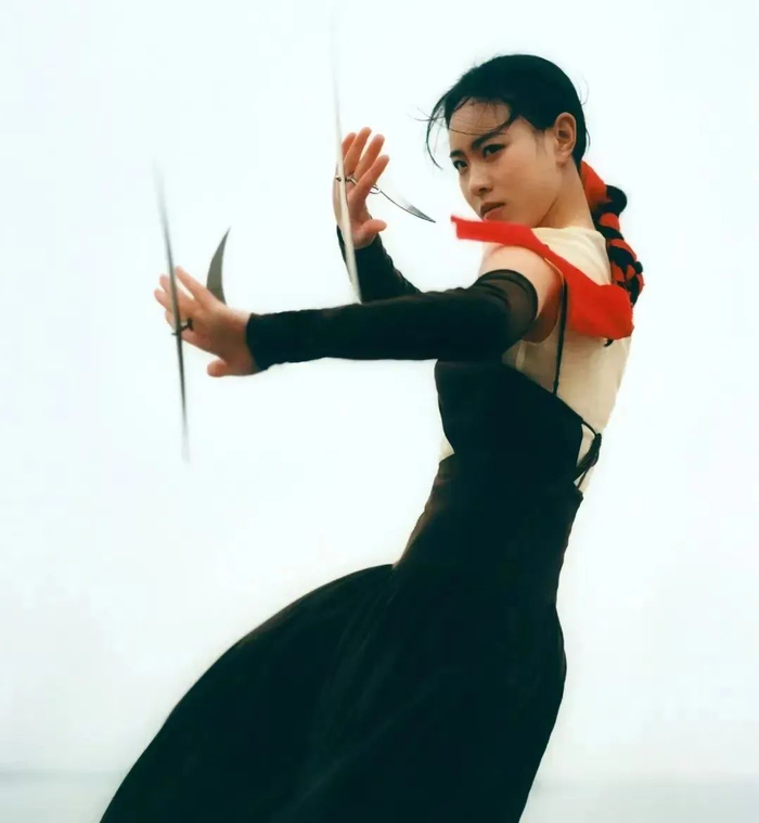 凌云表演峨嵋刺正因峨眉派武学的创立初心,是对女性的友好,尊重与包容