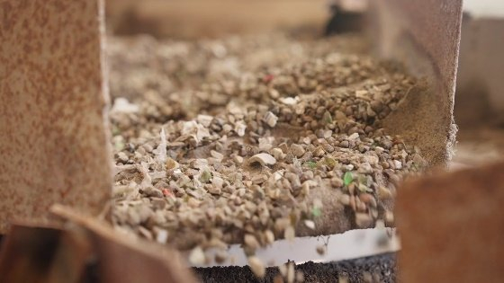 保乐力加中国携手燕龙基探索废玻璃回收新模式