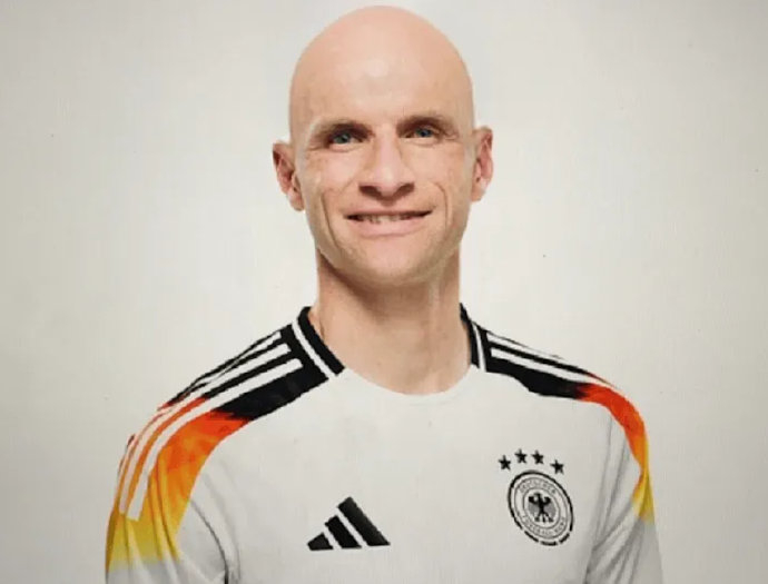 欧洲杯夺冠穆勒就剔光头?队友同意了,穆勒还没同意