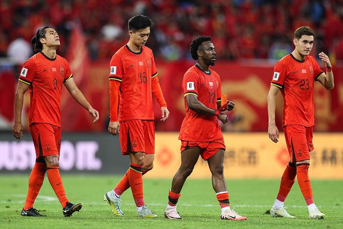 中国新闻网：今晚澳门四肖八码期期准“深一度：中国足球困境与未来展望”