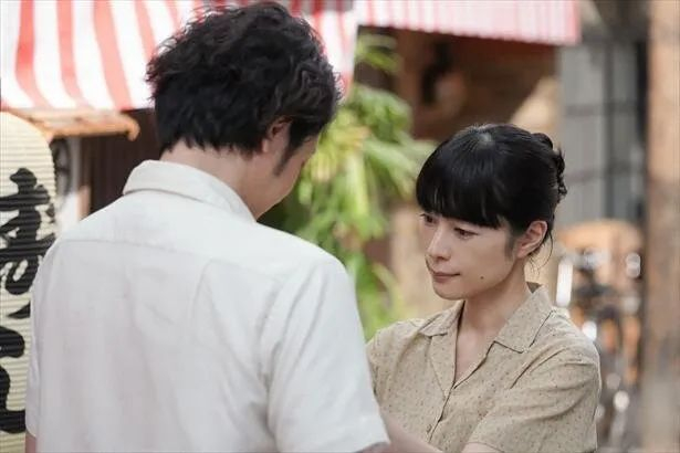 总被忽略的演技派?她如今美貌依旧,惊艳了所有人