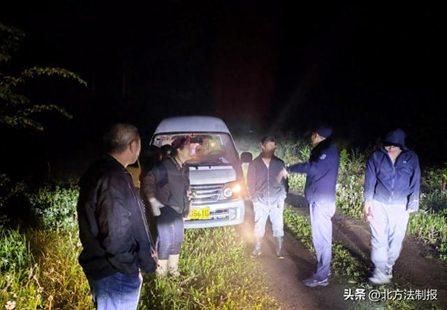 西派出所接到群众求助称:两名老人在白山市抚松县白西林场采山菜失联