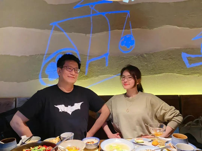 疯王与雷加坦格利安 龙母与雪诺的关系解析