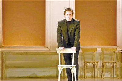 成为哈姆雷特之前,先找到自己