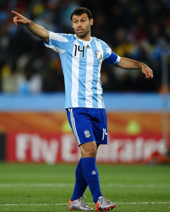 马斯切拉诺生日快乐!