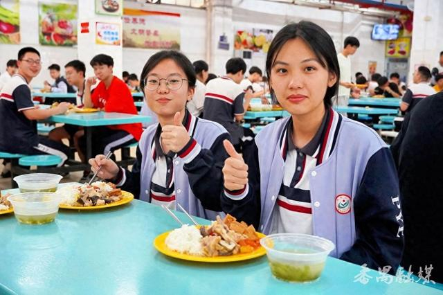 暖心高考 广州市禺山高级中学为外校考生提供贴心午餐