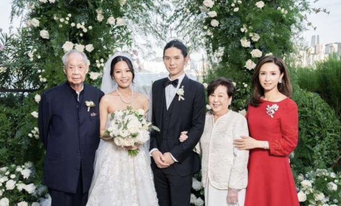 2017年2月胡家骅在梦中仙游,自此之后吴婉芳就绝迹在马场,甚至各种