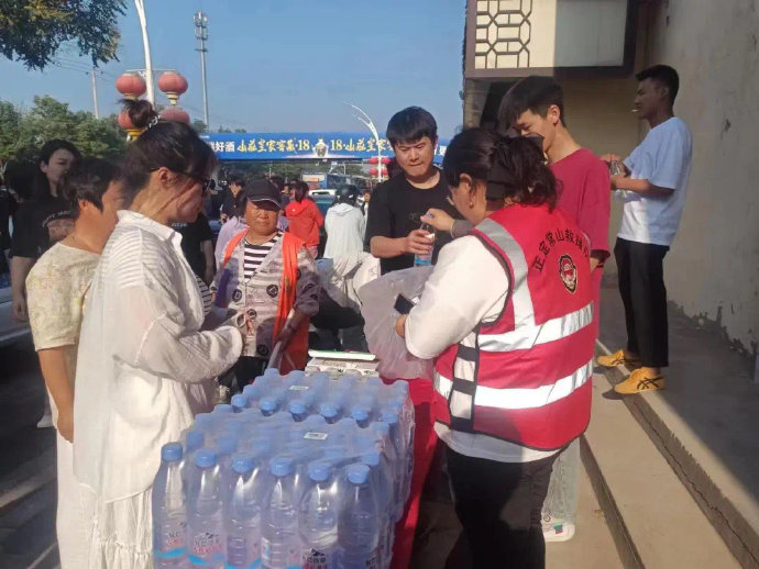 正定常山救援队开展"助力高考,筑梦起航"活动